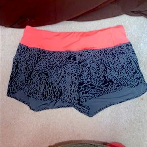lululemon speed up shorts 4 in